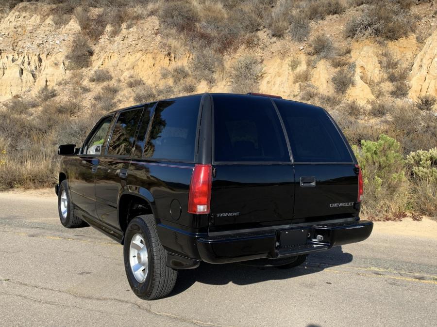  Chevrolet Tahoe Limited (GMT840) 2000 года  (фото 5 из 233)